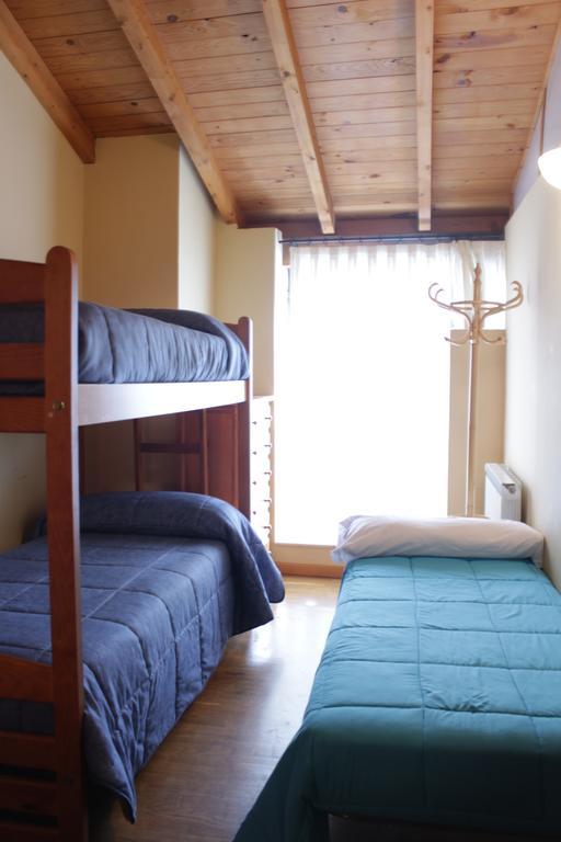 Albergue Turistico Via De La Plata Banos De Montemayor Zimmer foto