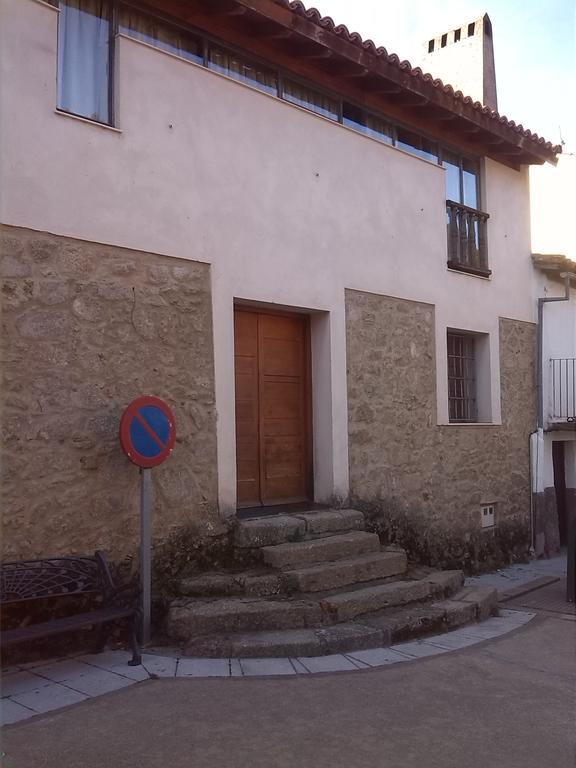 Albergue Turistico Via De La Plata Banos De Montemayor Exterior foto